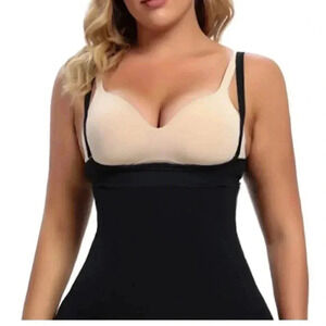 Skims Size Medium Compression Shapewear Black